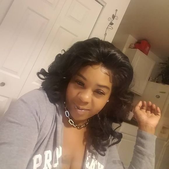 Meet your Posher, Pebbles - Picture 1 of 1